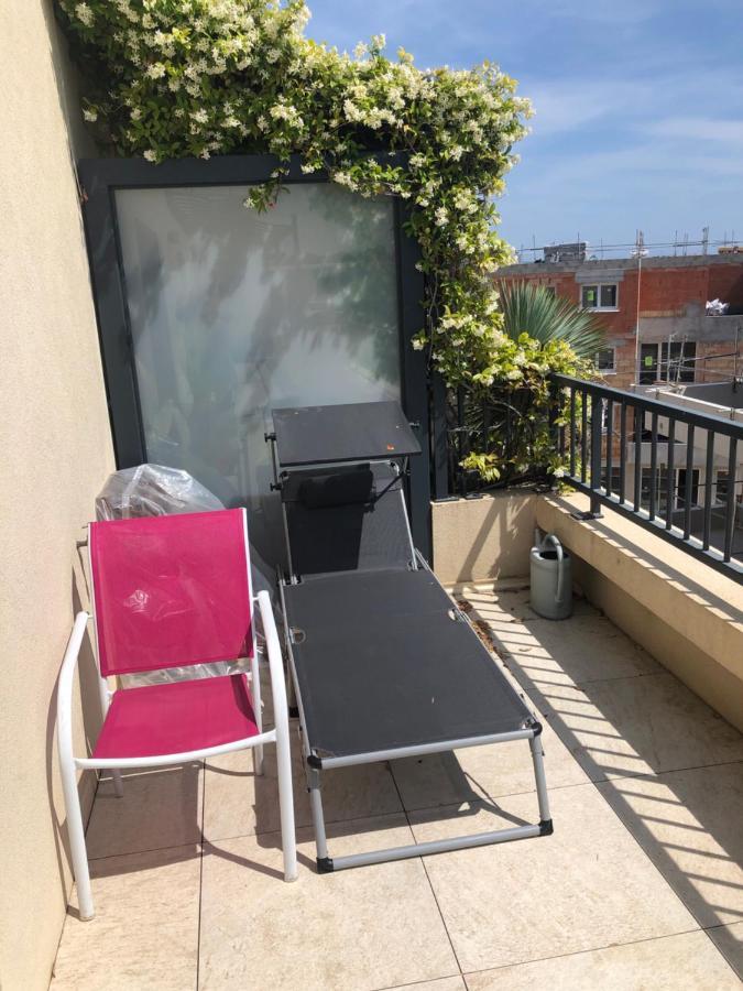Appartement a 350 m du centre et de la Plage Mèze Extérieur photo