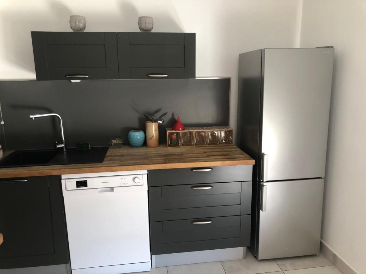 Appartement a 350 m du centre et de la Plage Mèze Extérieur photo