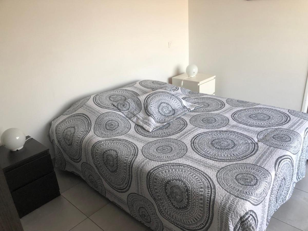 Appartement a 350 m du centre et de la Plage Mèze Extérieur photo
